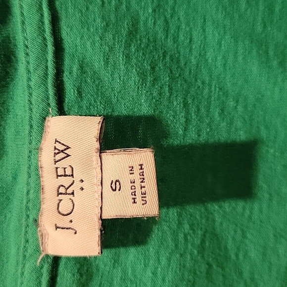 J. Crew Green Sleeveless V-Neck T-shirt - Picture 2 of 2